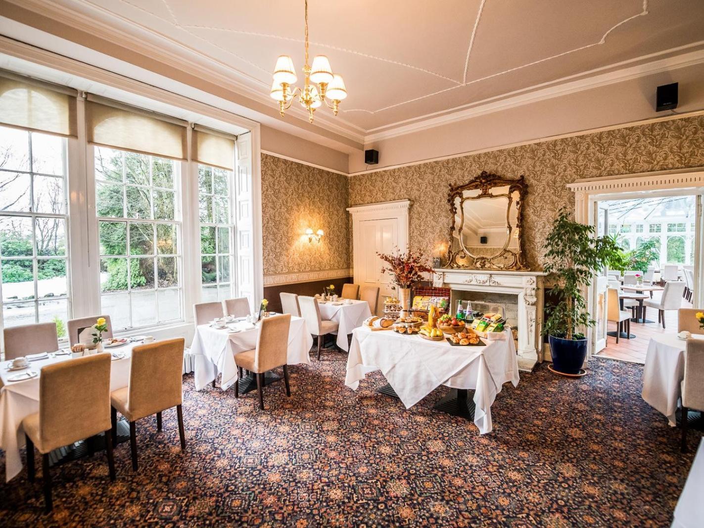 Kincaid House Hotel Milton of Campsie Exterior foto